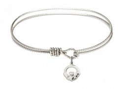Cable Bangle Bracelet with a Claddagh Charm [BRC4113]