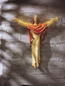 Church Size Risen Christ Cross Statue 24 Inch High Statue [CBST089]