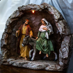 Lighted Las Posada 10.75 in  [RM2145]