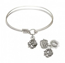 Smooth Bangle Bracelet with a Rosebud Charm [BRS0202]
